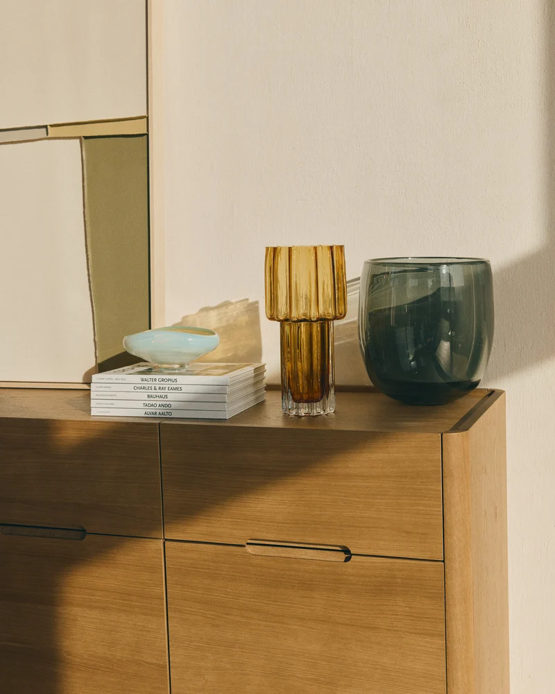 Arelida sideboard in oak veneer and solid oak wood with light brown finish 200 x 80 cm FSC Mix Credit