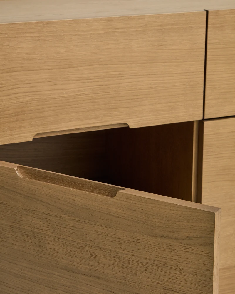 Arelida sideboard in oak veneer and solid oak wood with light brown finish 200 x 80 cm FSC Mix Credit