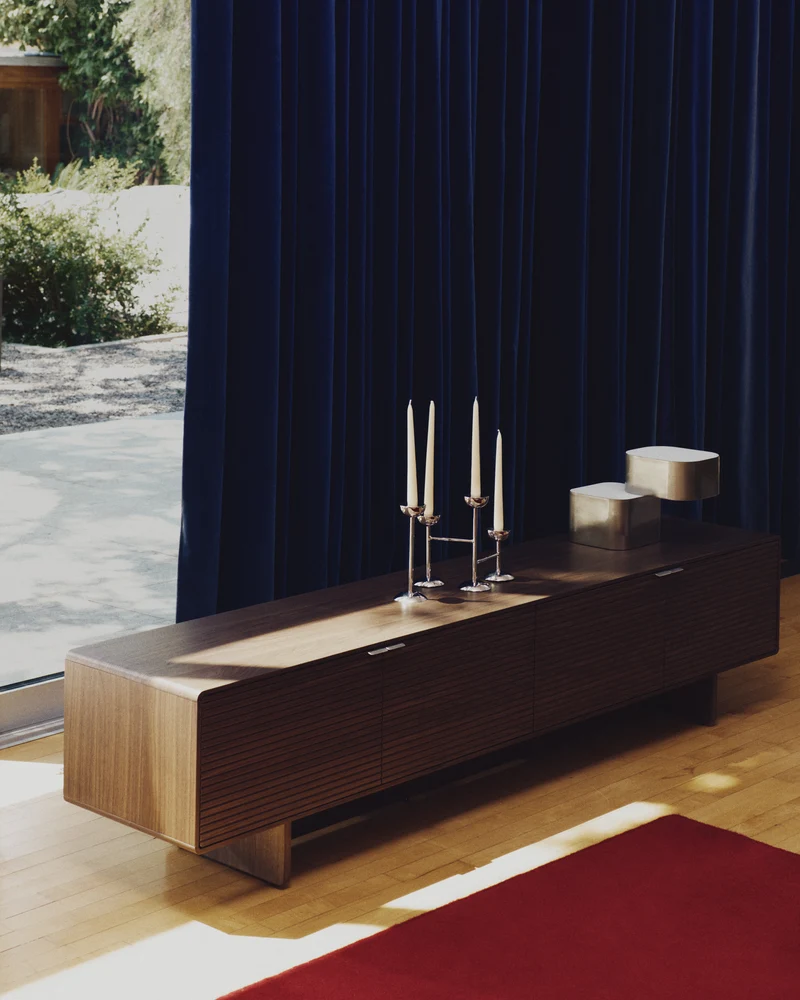 Norlen 4-door TV stand in walnut veneer FSC Mix Credit 200 x 46cm