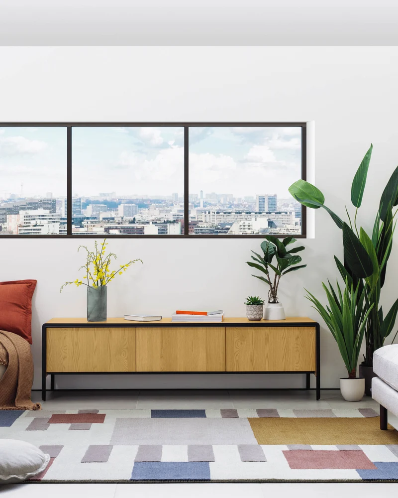 Nadyria oak wood veneer 3 door TV stand with black finish steel, 180 x 50 cm