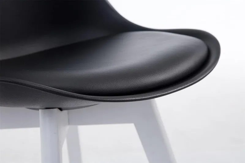 Chaise de salle à manger x1 design scandinave en PVC et plastique noir et piètement à 4 pieds en bois blanc 10_0003309