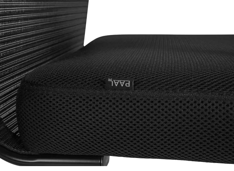 Lot de 2 chaises visiteur cantilever mesh respirant et accoudoirs revêtement en maille noir cadre en métal noir 10_0008821