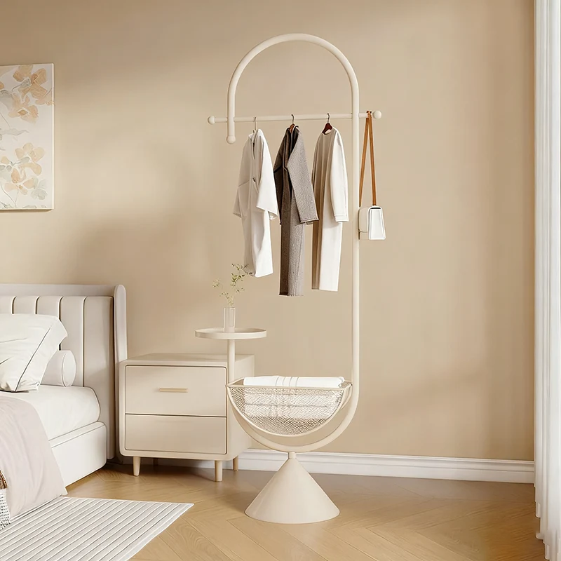 Modern Minimalist G-Shaped Iron Carbon Steel Floor-Standing Hall Tree 1-Basket For Bedroom