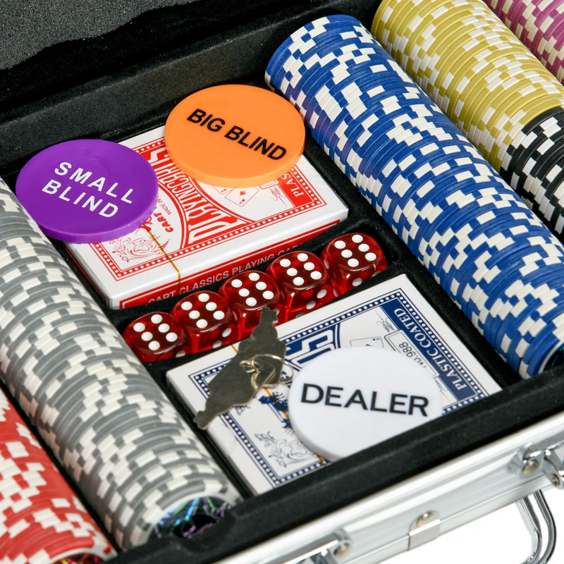 Mallette de poker 56 x 23.5 x 6.5 cm complète avec clés tapis 60 x 90 cm pour 9 joueurs moderne en aluminium argent 21_0006655