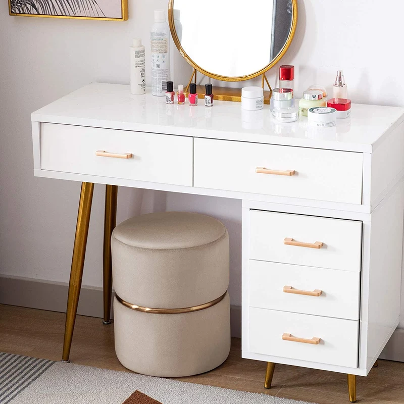 Tabouret rembourré rond pouf collier métallique doré en tissu velours beige TABO09063