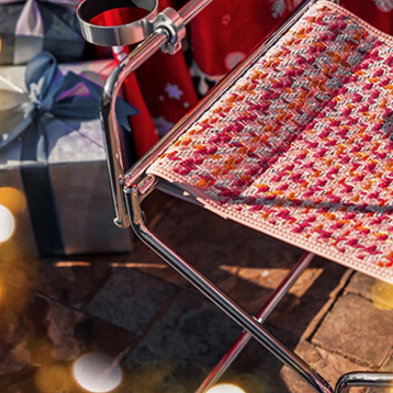 Art Deco Inspired Woven Folding Director’s Chair - Retro Plaid Fabric Portable Accent Chair For Outdoor Patio