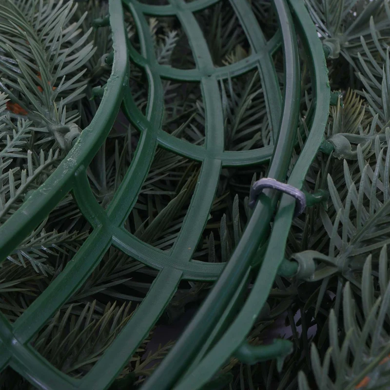 Couronne décorative artificielle ronde 45 cm avec 4 supports pour bougies sapin vert polyéthylène 04_0009157