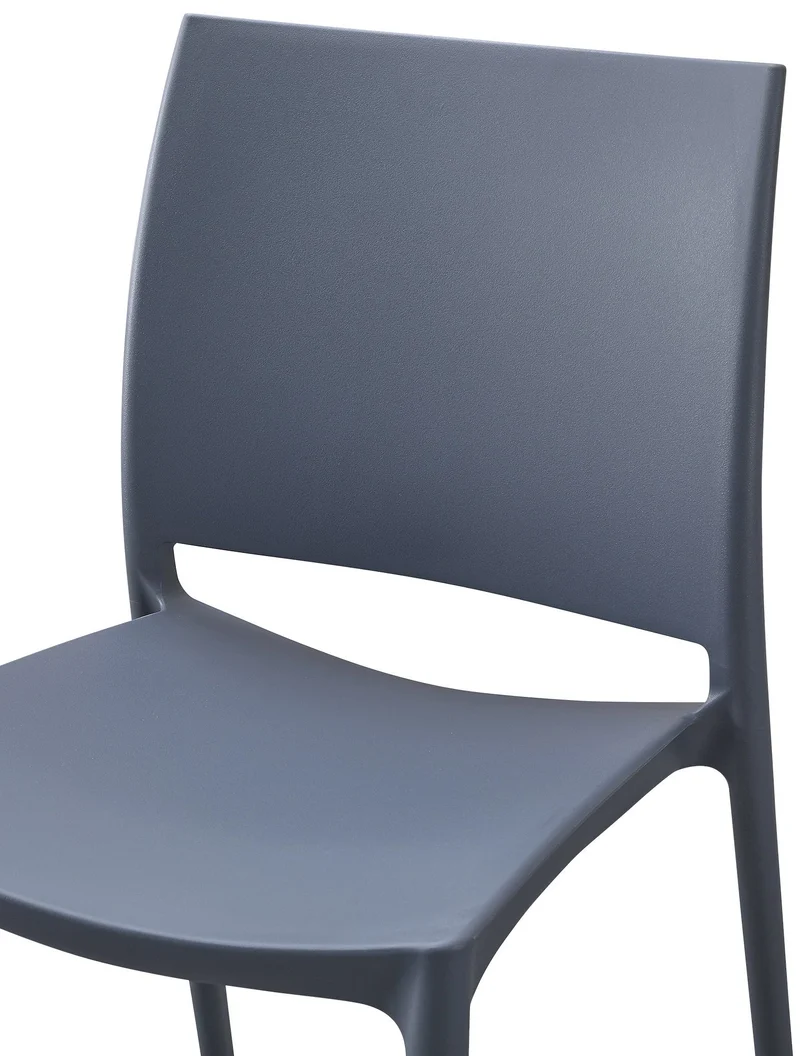 Chaise de jardin empilable dossier incurvé à quatre pieds stable en plastique gris 10_0007890