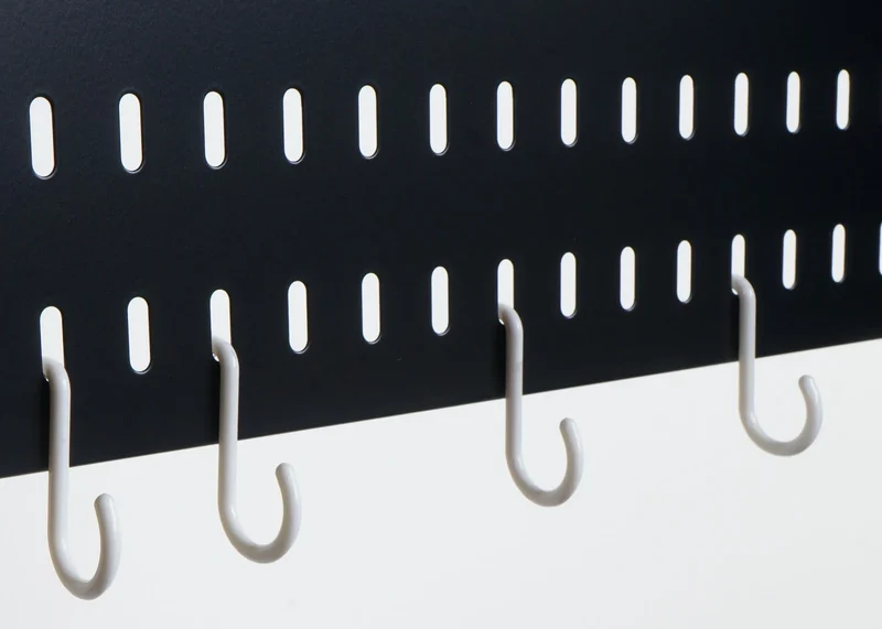 Meuble de cuisine avec plan de travail et rangements étagère cuisine sur roulettes avec crochets portes coulissantes 175 cm structure métal noir 04_0009371