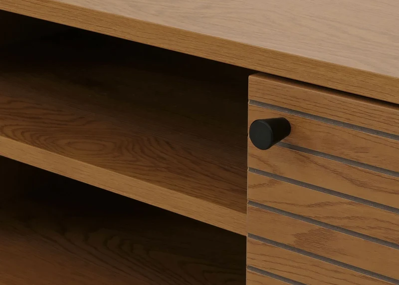 Meuble TV design scandinave avec rangements 6 compartiments passe-câbles intégré finition mélaminée résistante et métal 150 cm coloris naturel 04_0009779