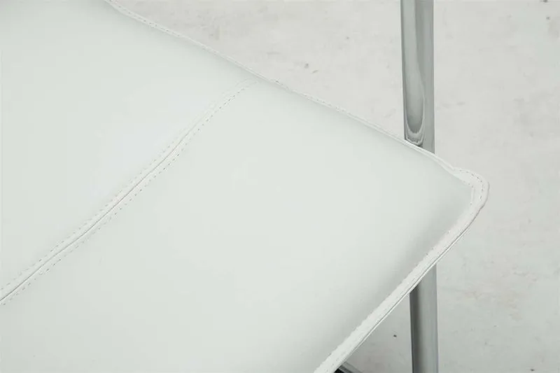 Lot de 2 fauteuils de bureau chaises visiteur avec accoudoirs en PVC blanc et métal chromé 10_0001887