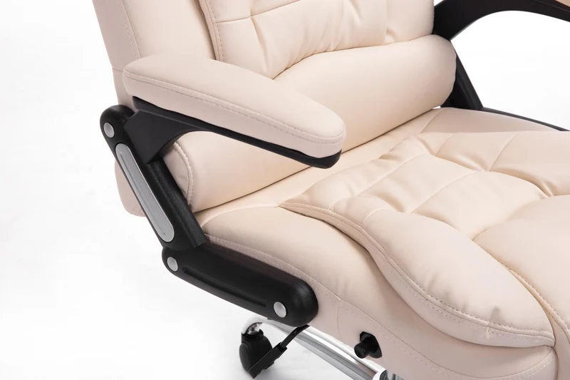 Fauteuil de bureau sur roulettes confortablement rembourrés avec accoudoirs en PVC crème et métal chromé 10_0002657