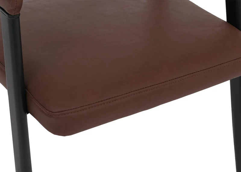 Lot de 2 chaises de salle à manger style industriel rétro avec accoudoirs en métal et similicuir marron-rouge 04_0008986