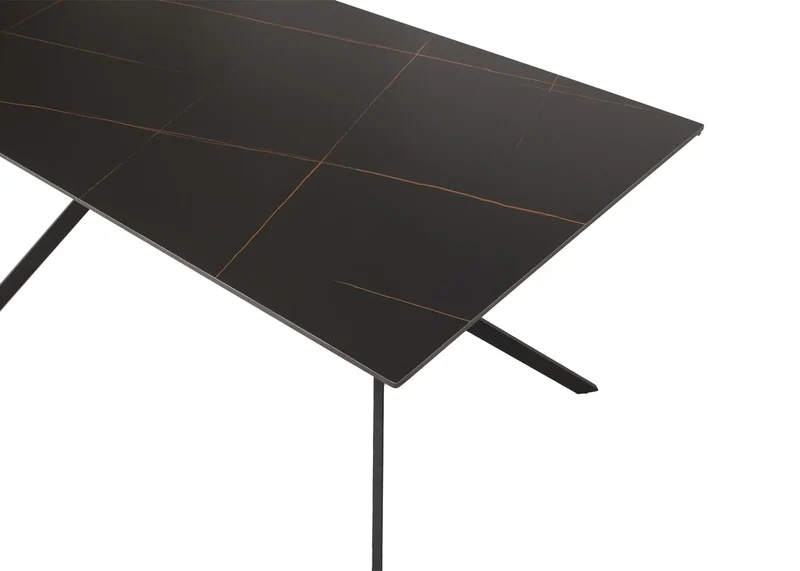 Table à manger en pierre frittée et métal effet marbre noir et or 160 cm 04_0009225