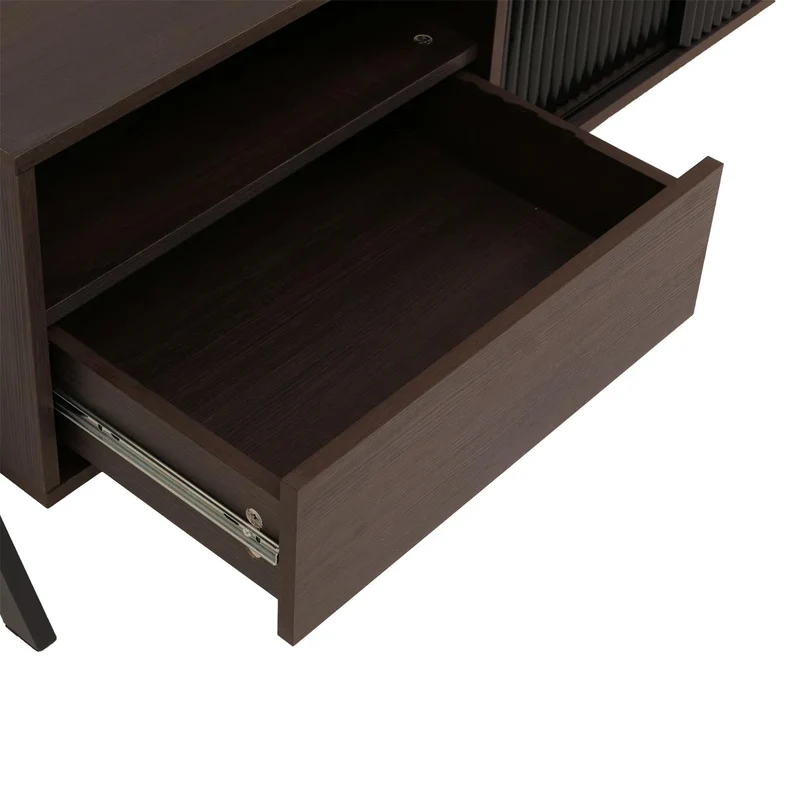 Meuble TV bas en finition noyer 120 cm avec porte coulissante tiroir et rangements structure métal 04_0009221
