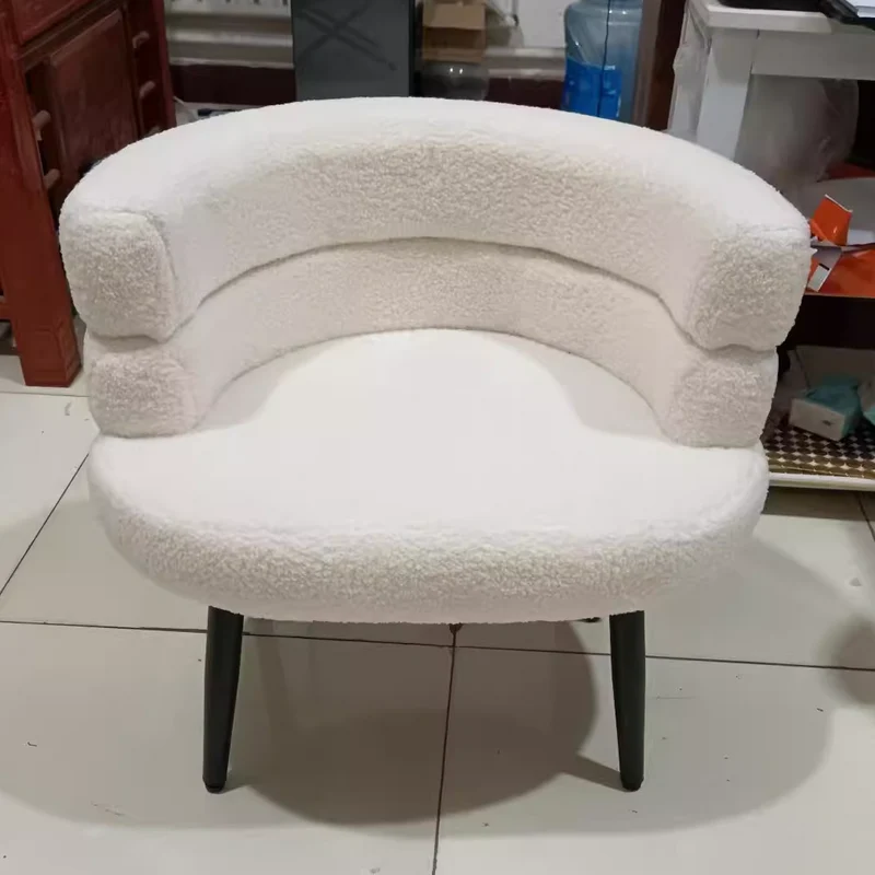 Contemporary Nordic Sherpa Fabric & Carbon Steel Curved Round Accent Chair For Bedroom & Living Room