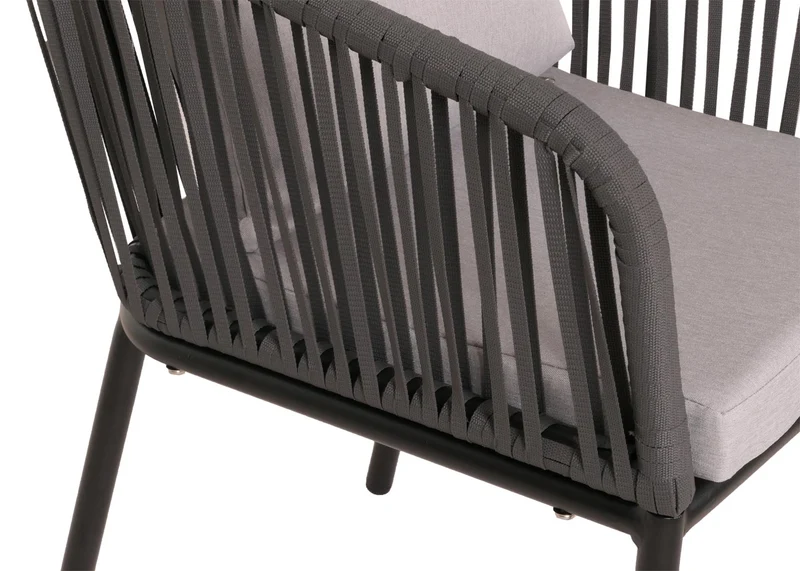 Salon de jardin table 140x80 cm + 4 fauteuils corde tressée gris et coussins crème 04_0010084