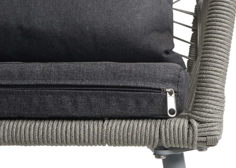 Lot de 2 chaises de jardin confortables avec coussins 81 x 54 x 62 cm en aluminium gris 04_0009686