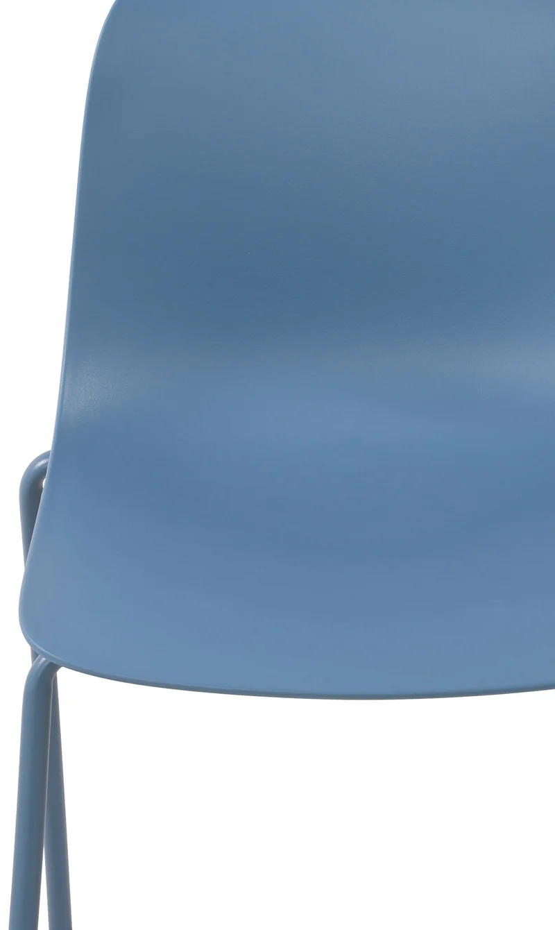 Lot de 2 chaises de jardin en plastique bleu et cadre robuste à quatre pieds en acier 10_0007495
