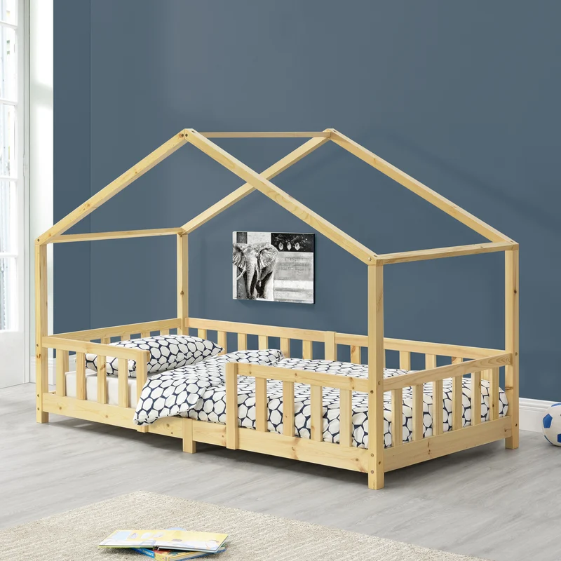 Lit pour enfant en forme maison avec barrière de protection construction solide bois de pin 200 x 90 cm 03_0005466