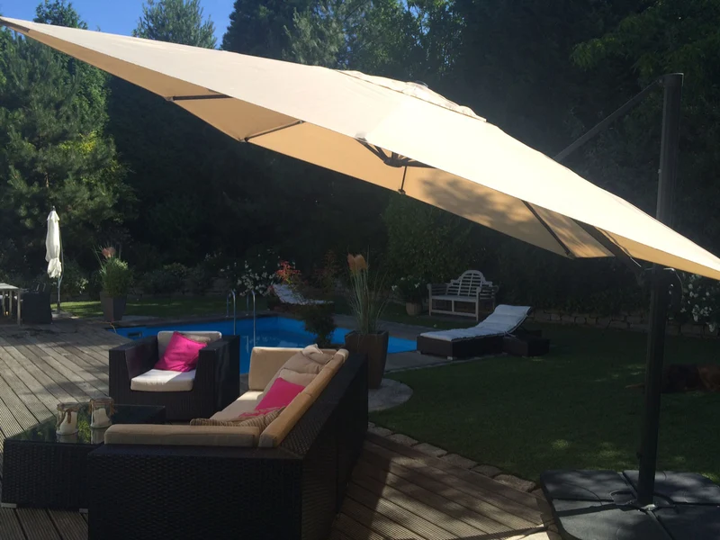 Parasol professionnel restaurant pour jardin terrasse 3x4m (Ø5m) polyester aluminium/acier 26kg crème avec pied 04_0003312