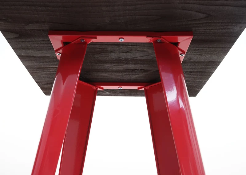 Table de bar avec plateau en bois et métal rouge design industriel repose-pieds 107 x 60 x 60 cm 04_0008512