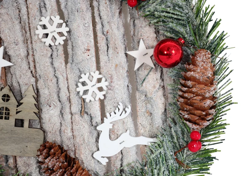 Couronne de porte décorative décoration de noël pommes de pin bois ronde diamètre 30 cm 04_0006551