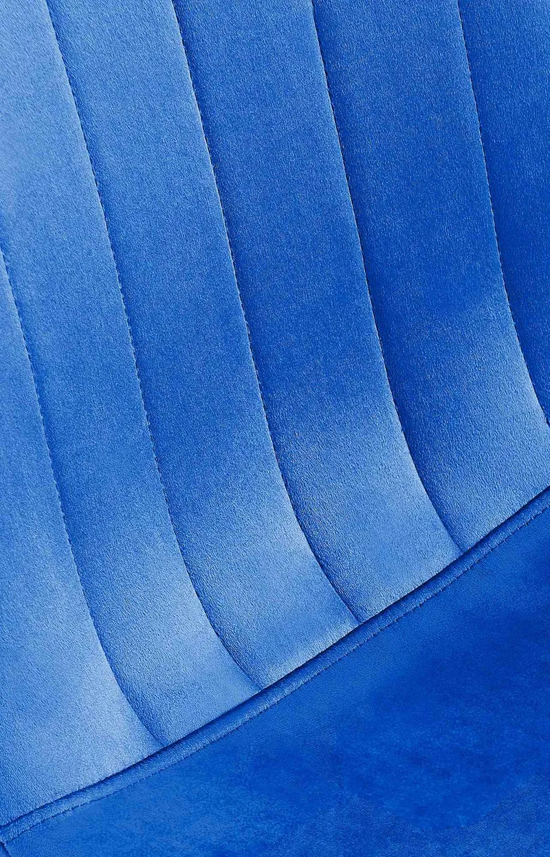 Chaise de salle à manger x1 design moderne coutures verticales velours bleu et pieds en métal noir 10_0001980